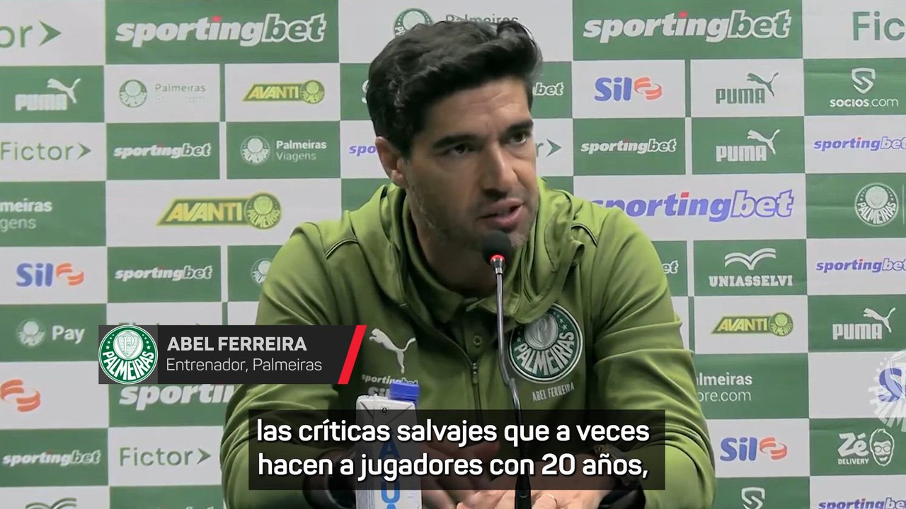 Abel Ferreira rebaja las expectativas con Vitor Roque tras su gol
