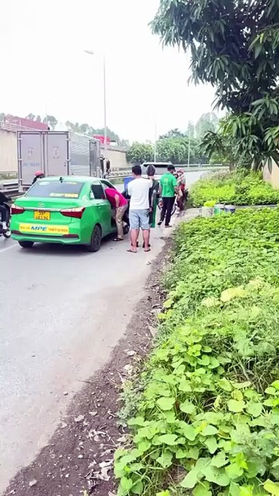 Idol Bình Gold tiếp tục bị bế