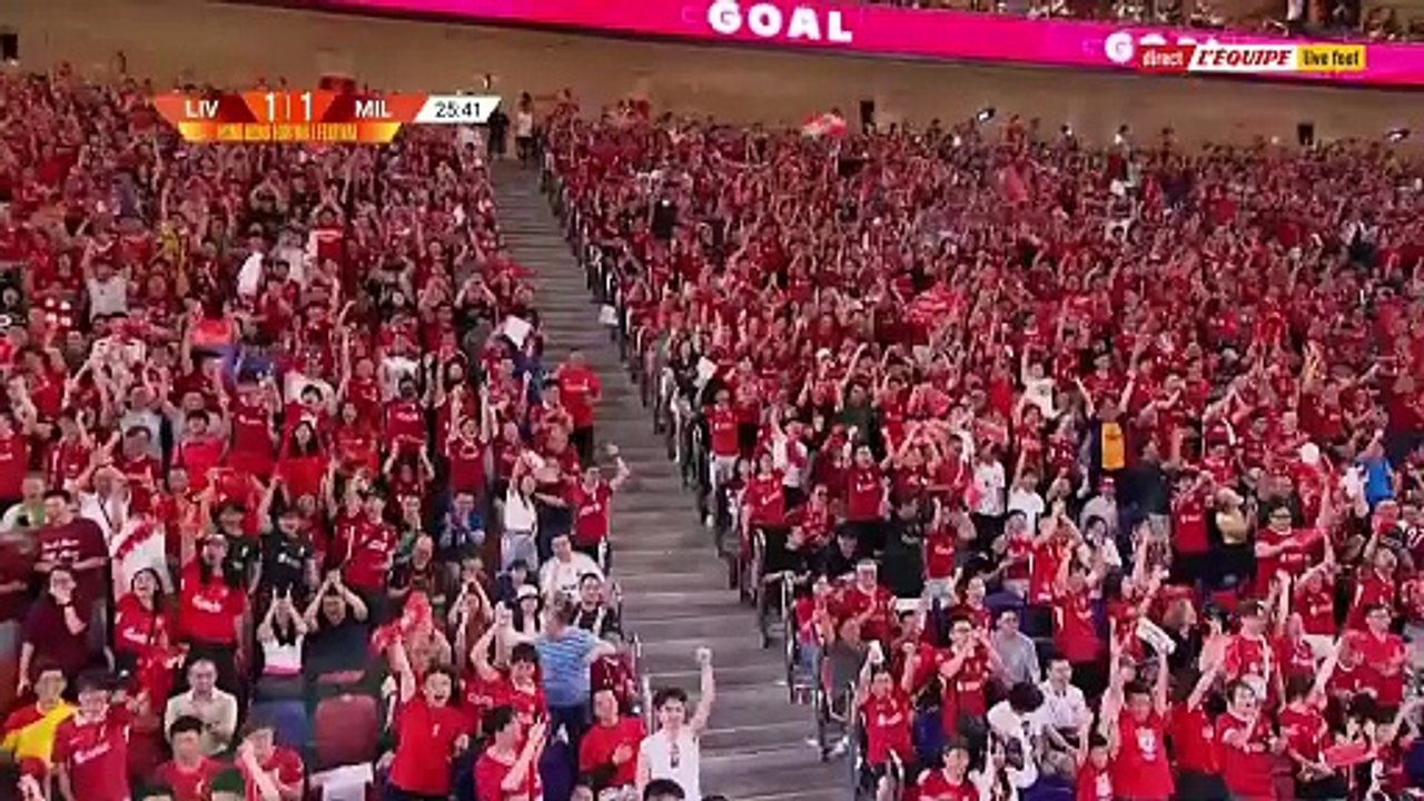 La magnifique égalisation de Dominik Szoboszlai - Foot - Matches amicaux