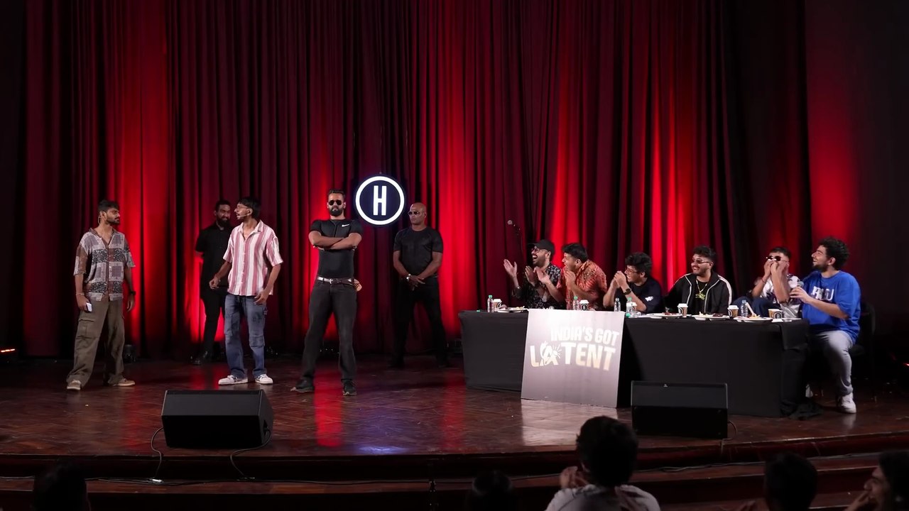 [MEMBERS EXCLUSIVE] THEIR PERSONAL BOUNCER ON STAGE？ ｜ India's Got Latent