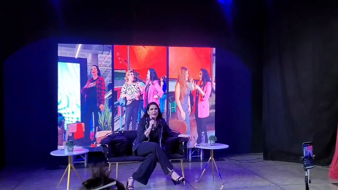 ¡Astrid Carolina Herrera se convierte en una ‘Super Mamá’!