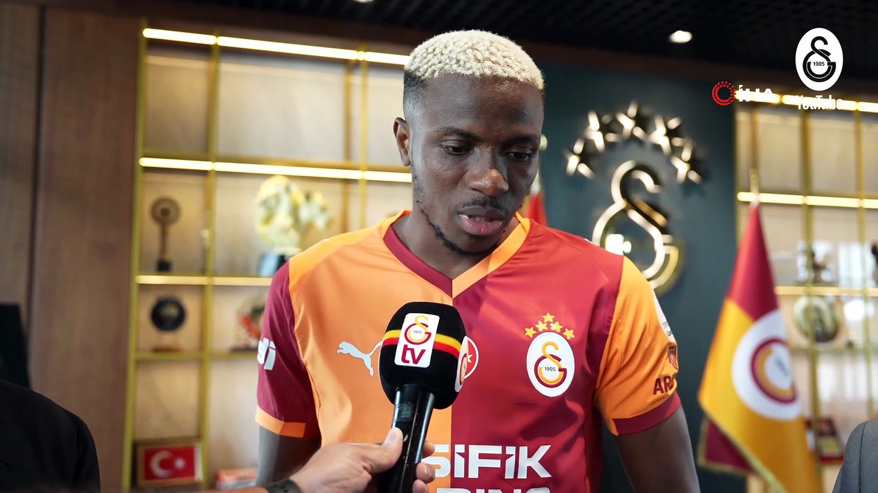 Osimhen, imza sonrası konuştu: Gurur duyuyorum