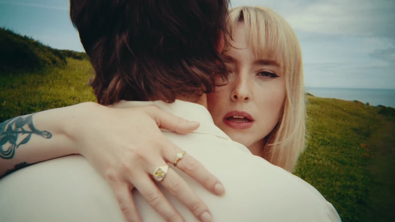 Bleach Lab In Your Arms (Music Video)