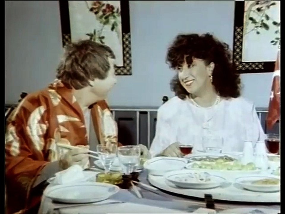 Güldürme Beni Türk Filmi _ FULL _ Müjdat Gezen _ Perran Kutman _ Öztürk Serengil