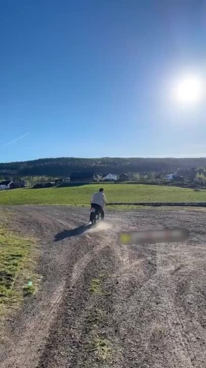 Guy Crashes Hard as Electric Bike Goes Out of His Control