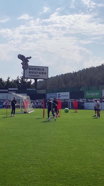 Beşiktaş'ta hazırlıklar sürüyor