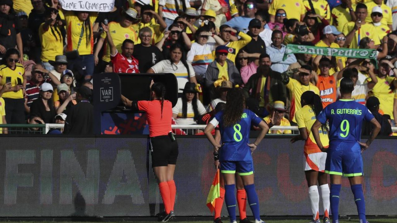 La Liga F tendrá VAR, pero diferente a la masculina