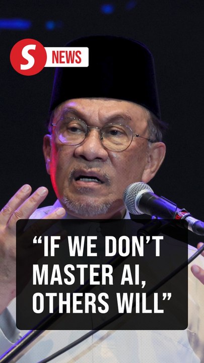 Pondok teachers must master AI, says PM