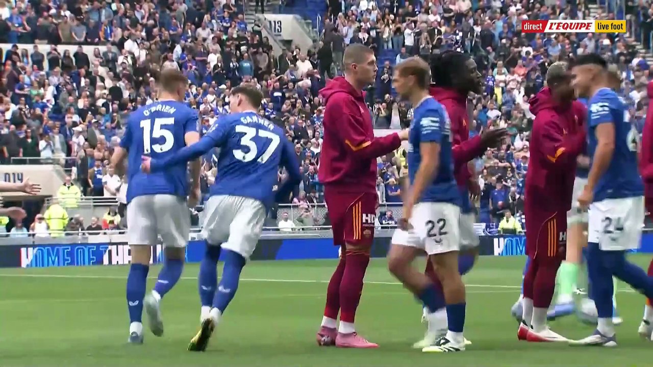 Everton inaugure son tout nouveau stade, le Hill Dickinson Stadium ⚽