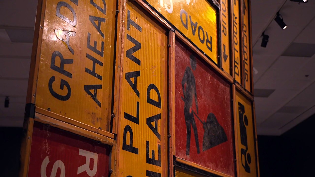 Yolŋu artist wins top prize at the National Aboriginal and Torres Strait Islander Art Awards in Darwin