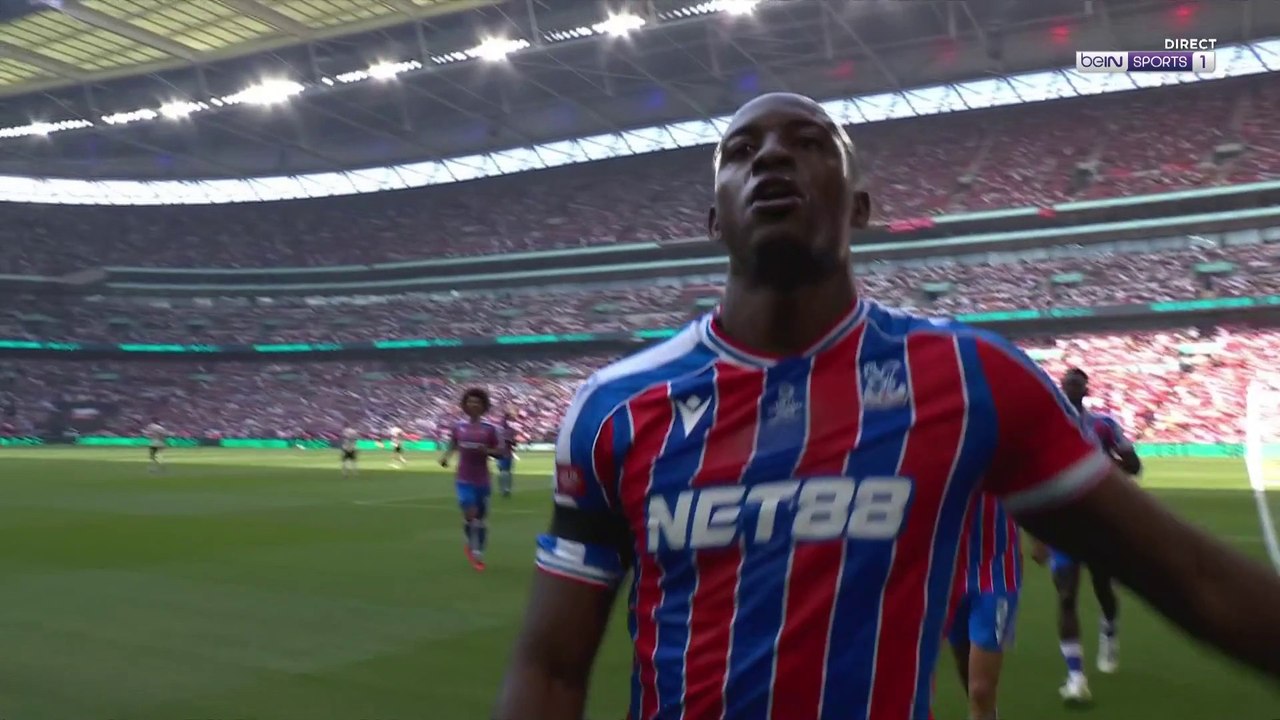 Community Shield : Mateta égalise pour Crystal palace