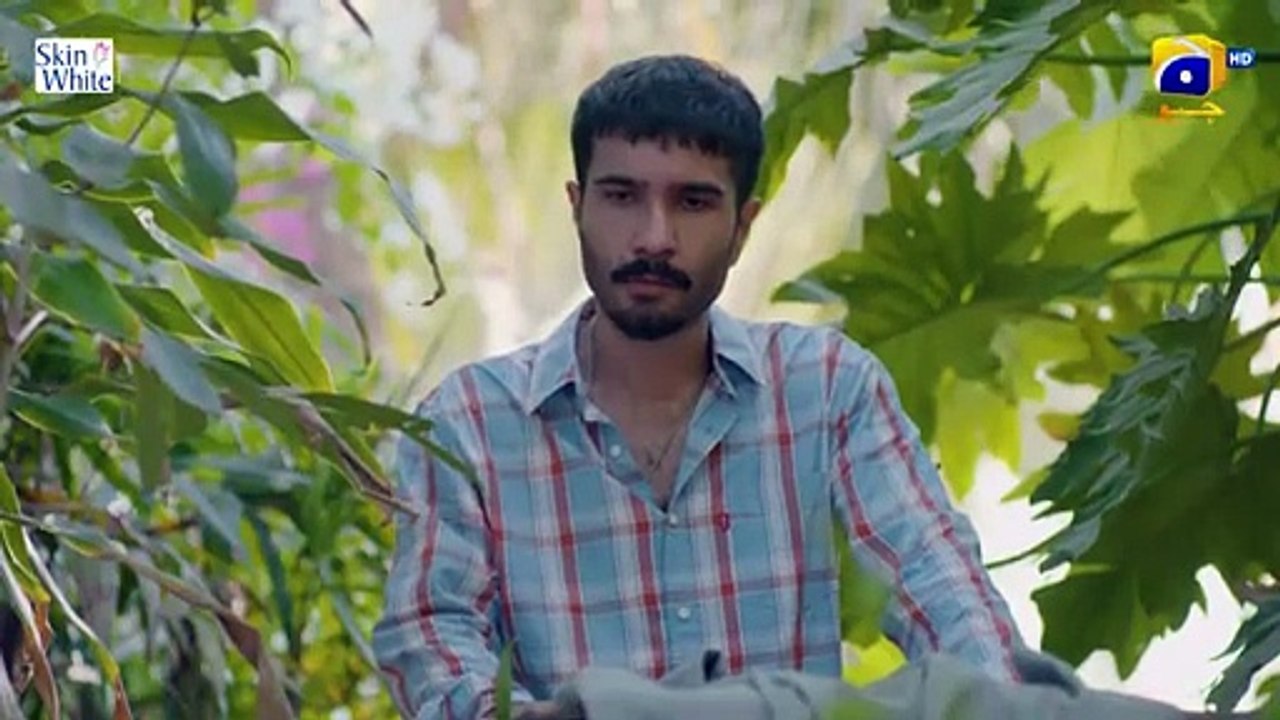 Humraaz Ep 32 [Eng_Sub] Presented_by_Skin_Care___Feroze_Khan_-_Ayeza_Khan___20th_August_2025(18)