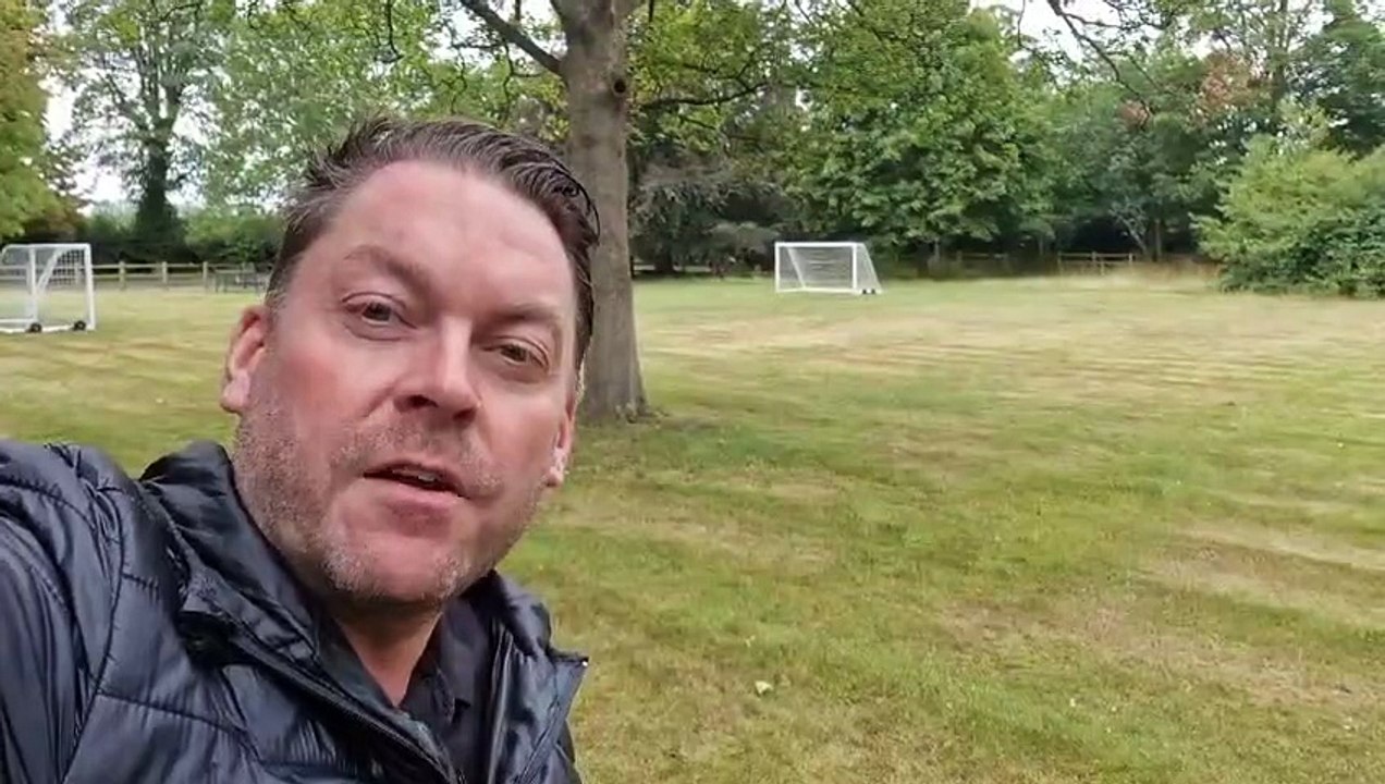 Leeds United sign Noah Okafor