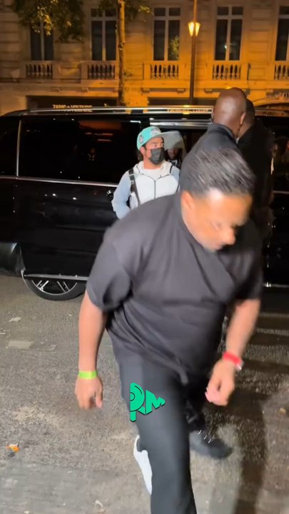 Central Cee il a vite compris qu’il valait mieux rentrer 😅