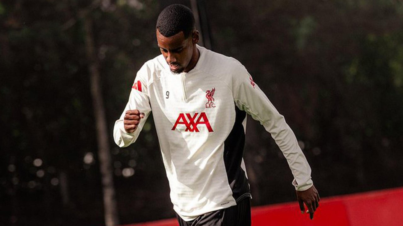 Alexander Isak had his first training session as a Liverpool player