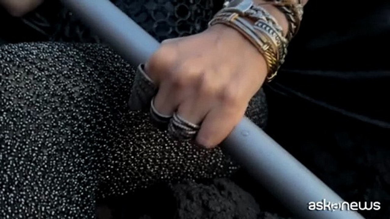 Laura Pausini annuncia "Io canto 2" e il prossimo tour mondiale