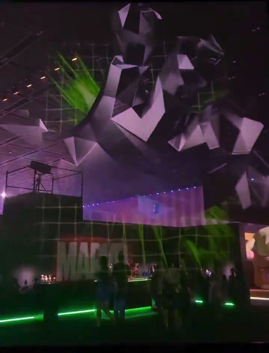 Avengers Doomsday Holograma