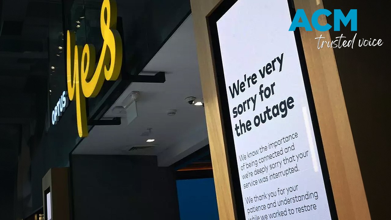 Optus outage deaths: fury over deadly triple-zero outage