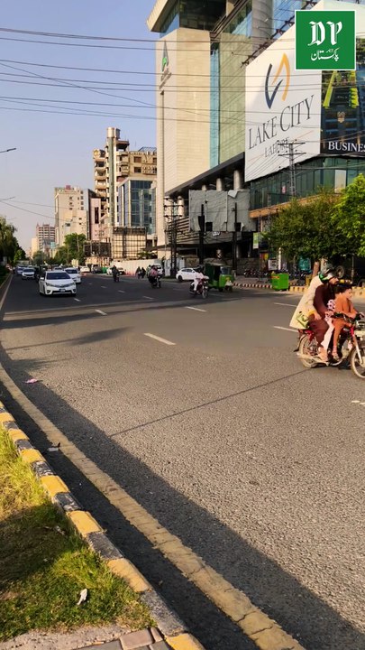 Redmi 15C – chalta he jaaye! Featuring a massive 6000mAh battery with 33W fast charging....