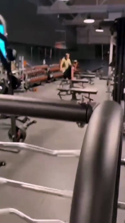 What happened ?? 😱