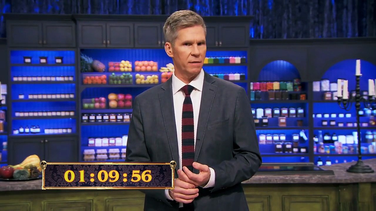 Halloween Baking Championship Season 11 Episode 1