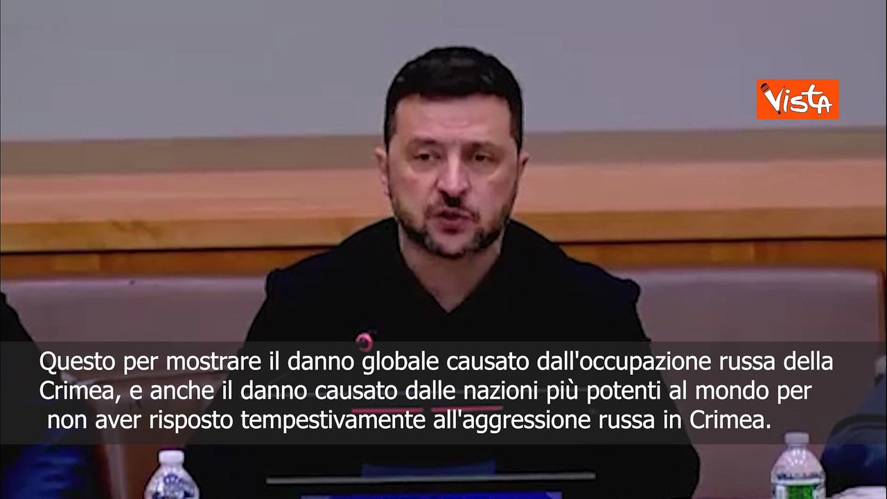 Zelensky: Occupazione russa della Crimea danno globale