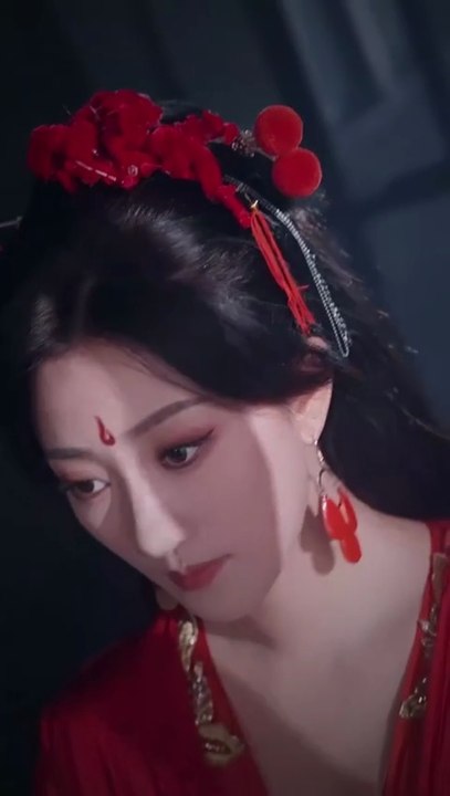 painting my revenge chinese drama (turn on subtitle manually)