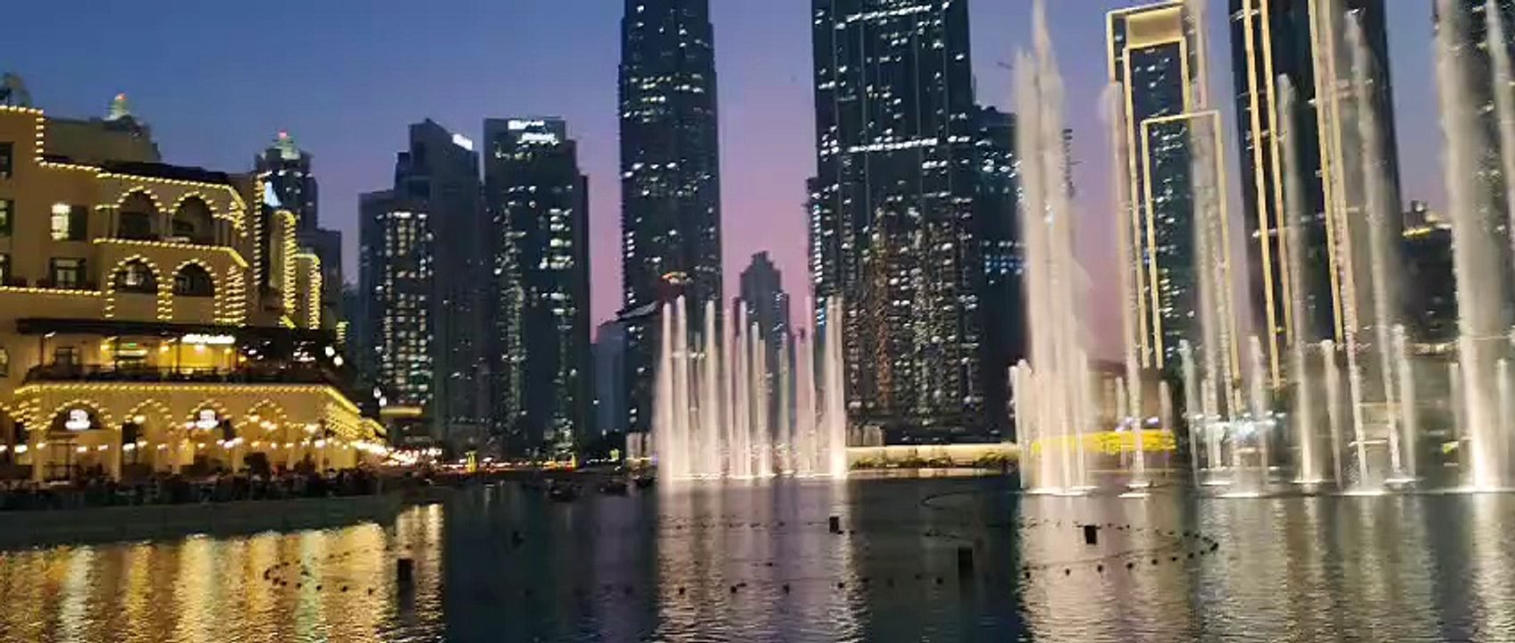 Dubai Fountain dances again