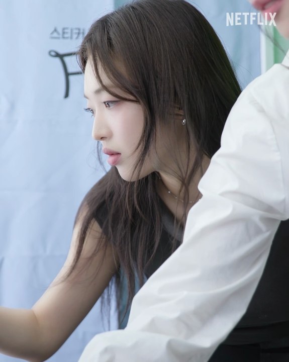 네컷 ❌ 스사 ⭕️ 그 시절 스꾸 감성 꾹꾹 눌러 담아 📸