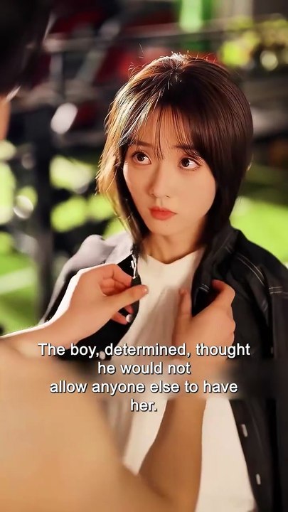 After Betrayal & Death, She Was Reborn! This Time She Hugged the Boy She Once Rejected