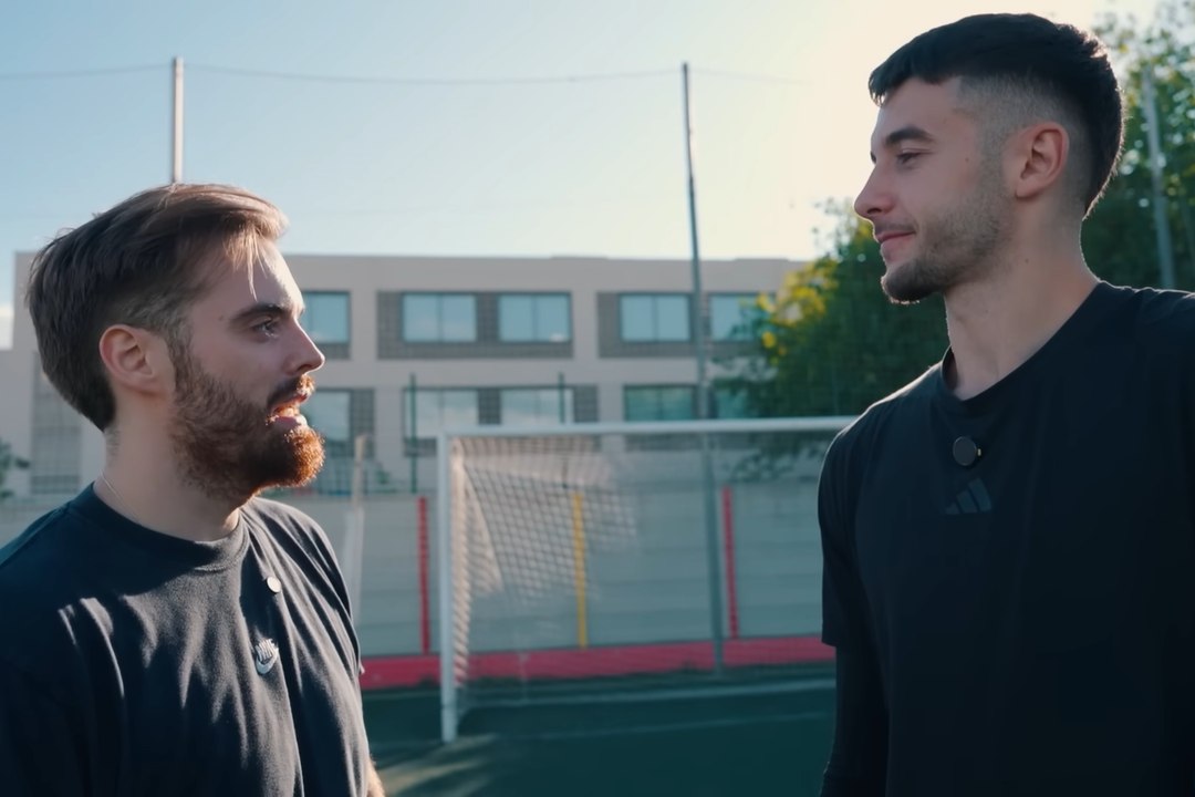 Joan García destroza a Ibai en este reto de faltas