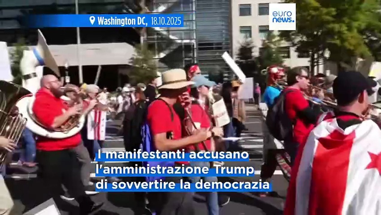 Le proteste 'No Kings' contro Trump riempiono le strade negli Stati Uniti
