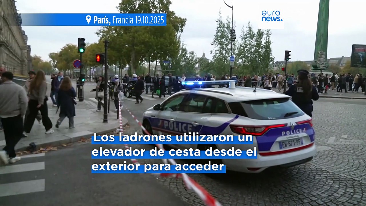 Roban 9 joyas históricas de Napoleón y la Emperatriz en un audaz atraco al museo Louvre de París