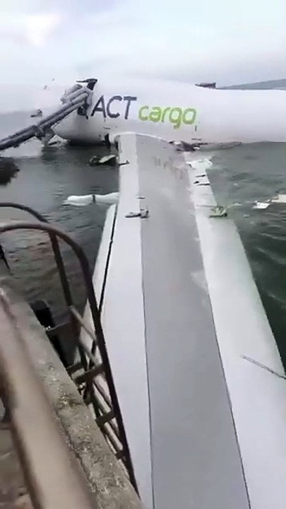 accidente de avión de Carga en Hong Kong