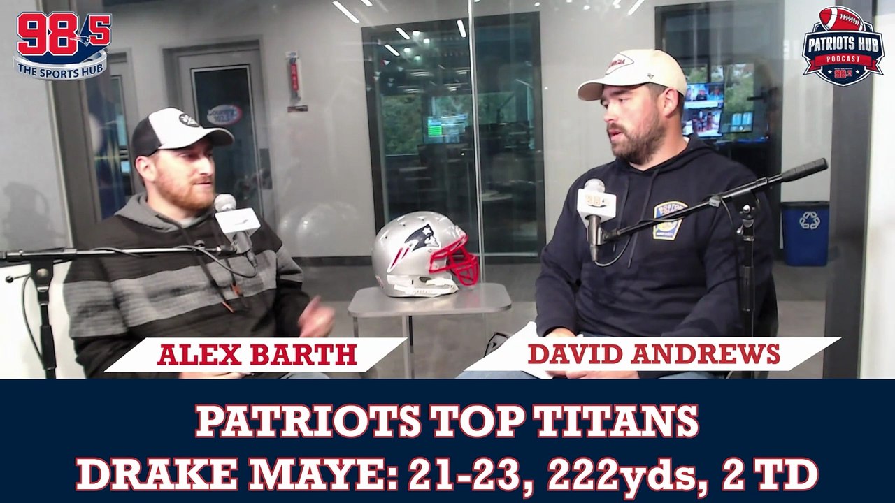 Drake Maye spreading the ball around