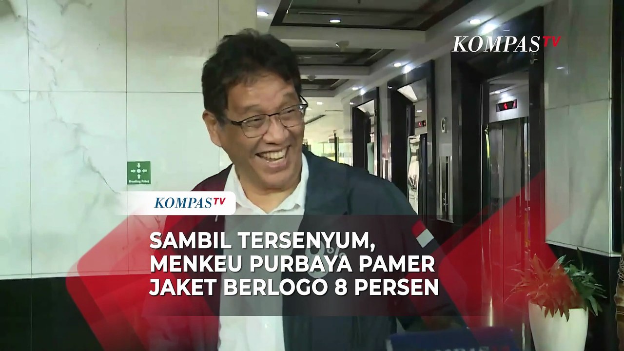 Senyum Lebar Menkeu Purbaya Pamer Jaket Hitam Berlogo 8 Persen