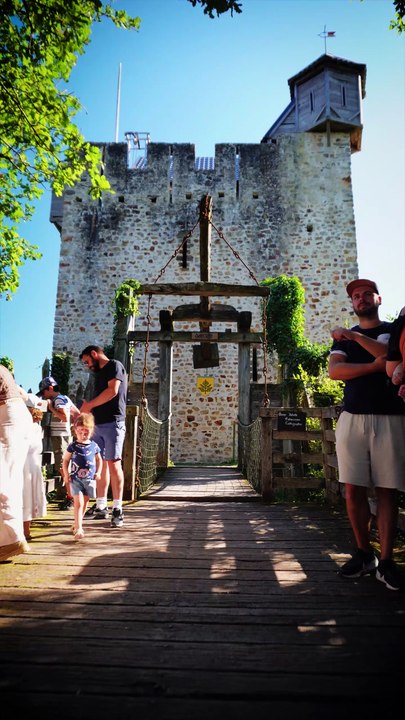 J'ai réalisé une vidéo pour Pika édition