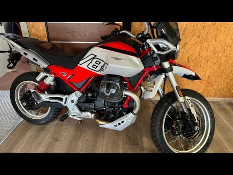 2025 Moto Guzzi V85TT Rosso Fuji – Design mit einzigartigem Sonderedition