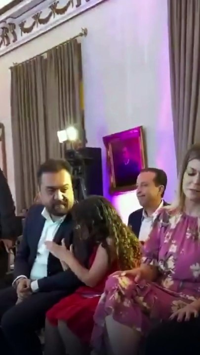 Vídeo de governador do Rio cantando em missa volta a viralizar após megaoperação