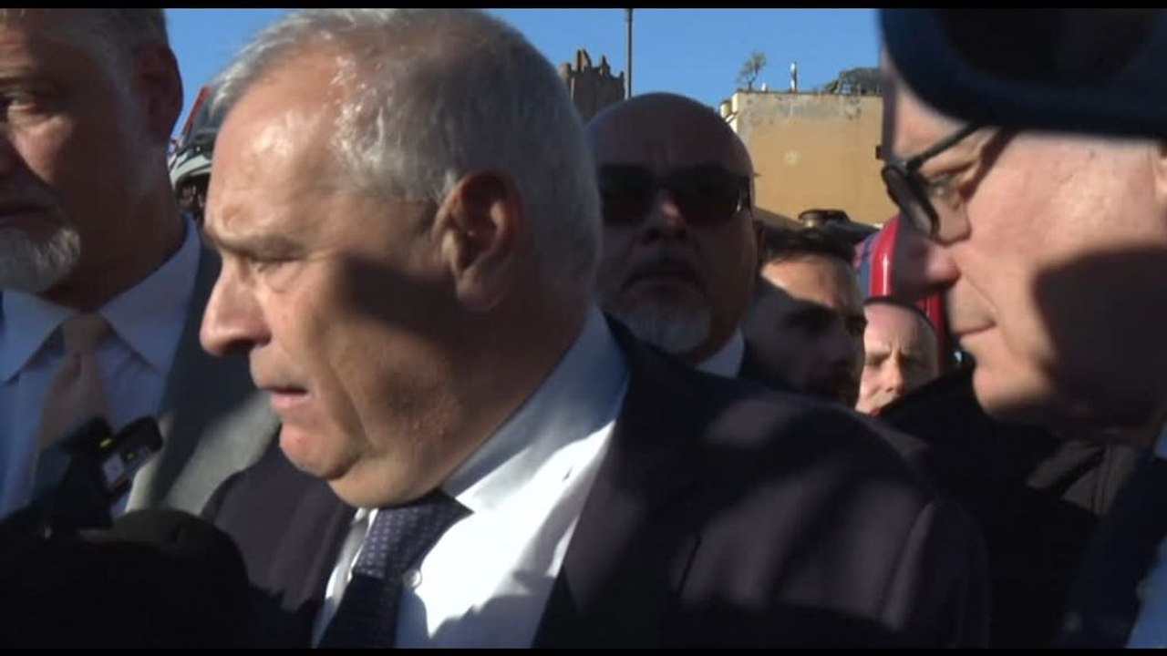 Crollo Torre dei Conti, il prefetto di Roma: "Operazione complessa"