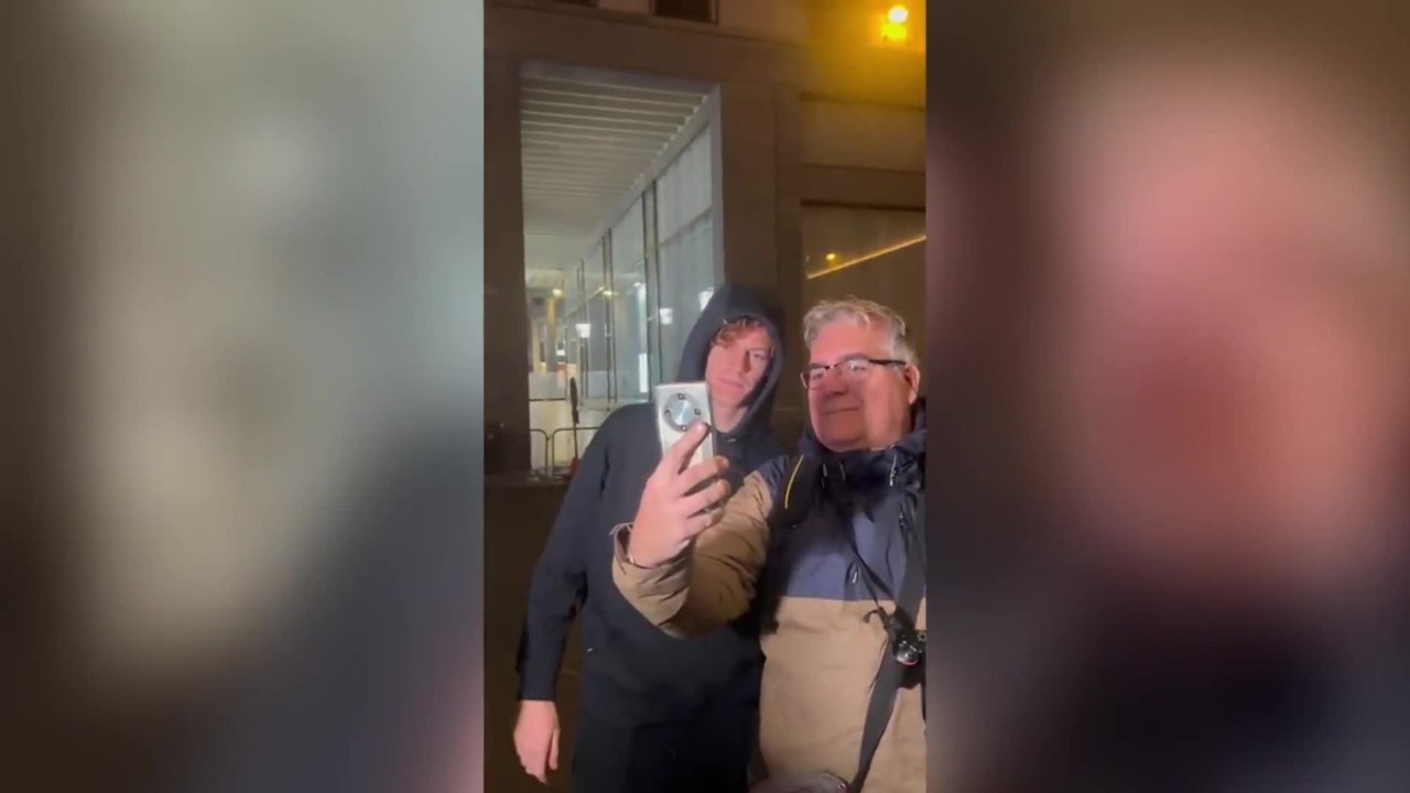 Sinner by night, l'arrivo in città per le Atp Finals