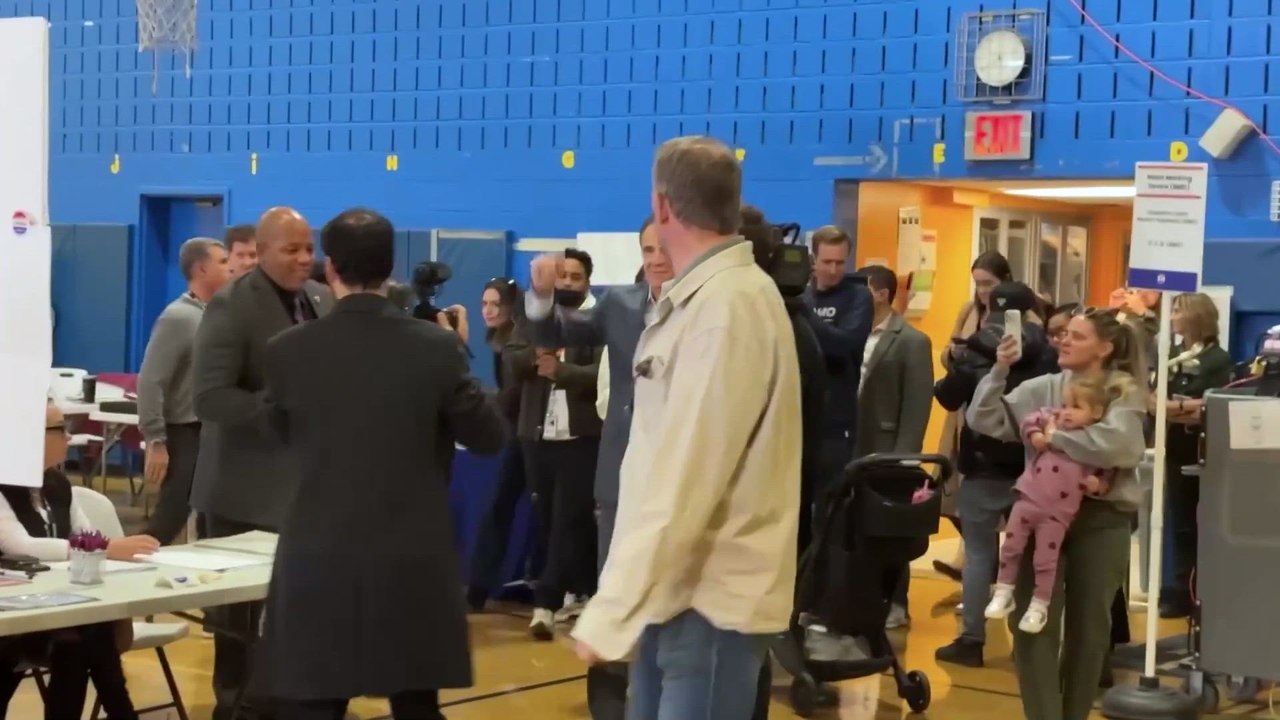 Cuomo calls NYC mayoral race 'most important election of my lifetime,' warns against socialism