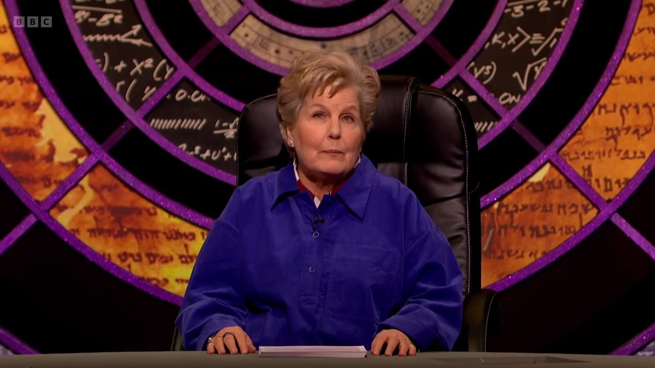 QI XL S23E03 - Weaponry