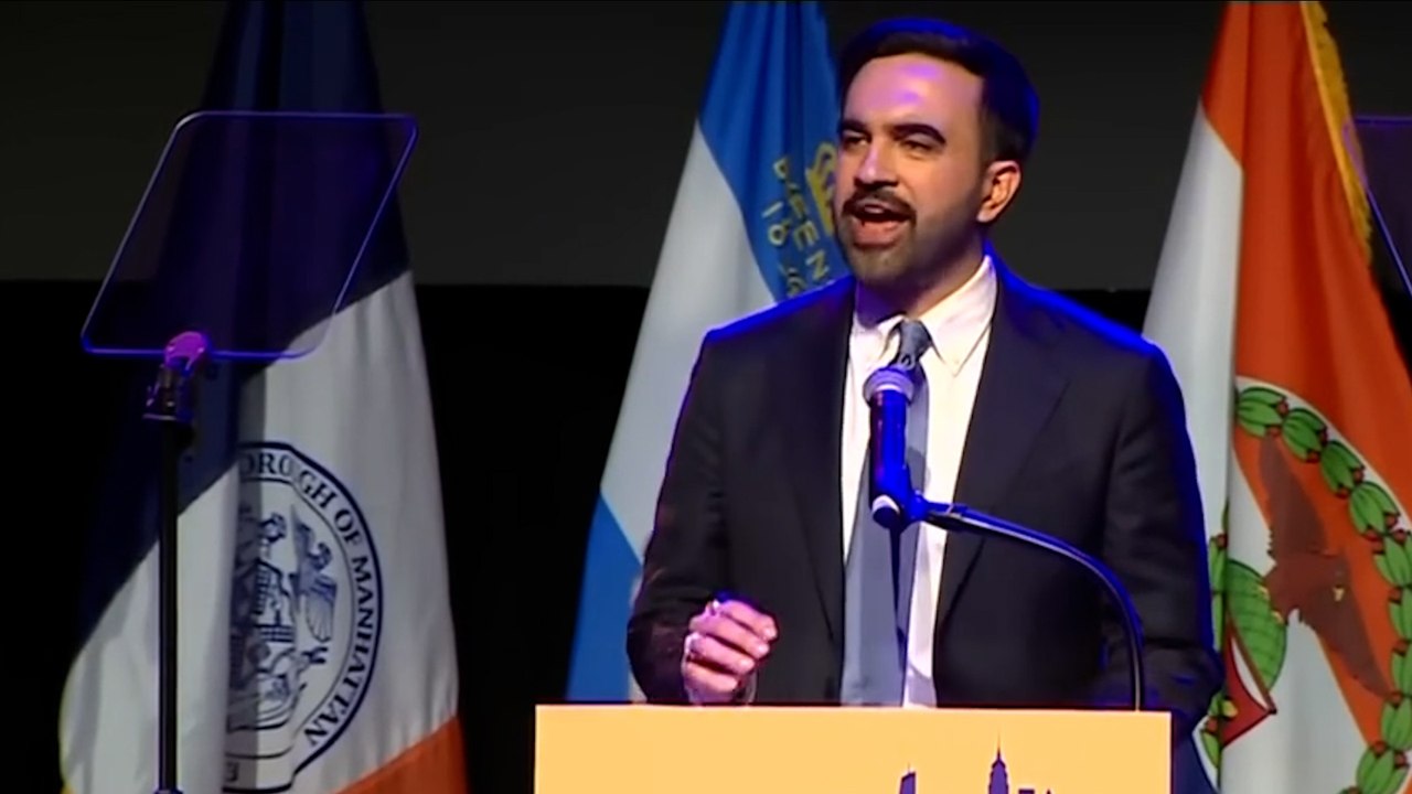 Le nouveau maire de New York Zohran Mamdani défie Donald Trump et son administration