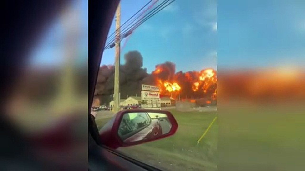 Un avión de UPS se estrella tras despegar en el aeropuerto internacional de Kentucky