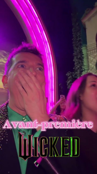 Avant première « Wicked » interview Ariana Grande