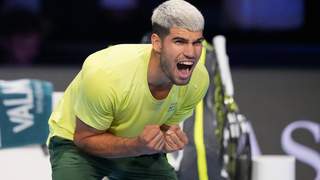 Alcaraz gana a Musetti en Turín y arrebata el número 1 a Sinner