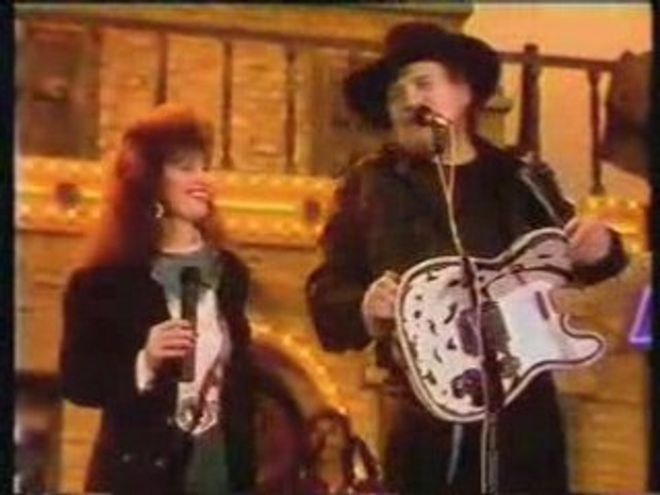 Waylon Jennings   Jessi Colter' Suspicious Minds