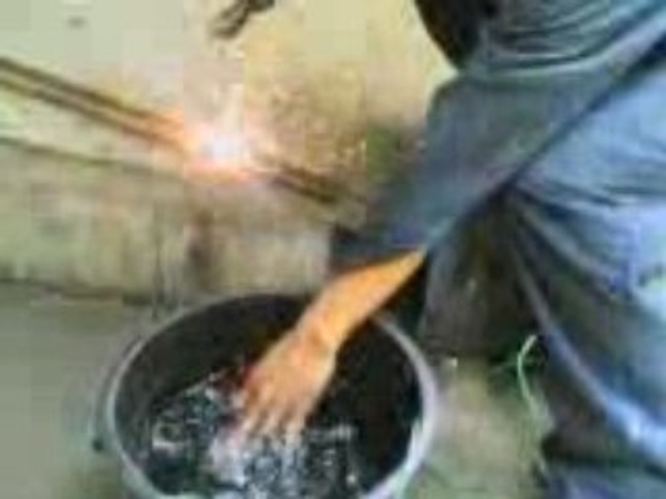 Worlds Smallest & Ultimate Welding Machine (Microweld)