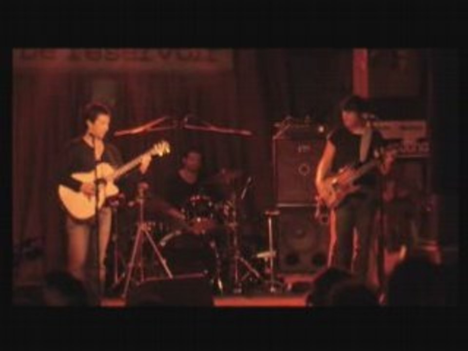 Mathé LIVE "L'astronaute Terrestre"